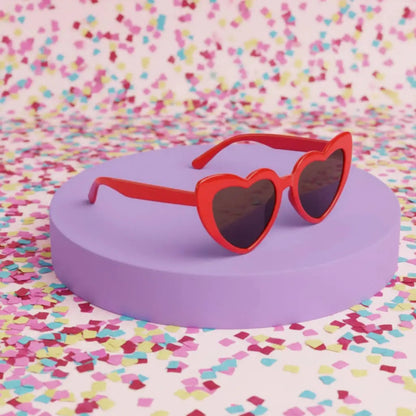 Red heartshaped sunglasses for parties 